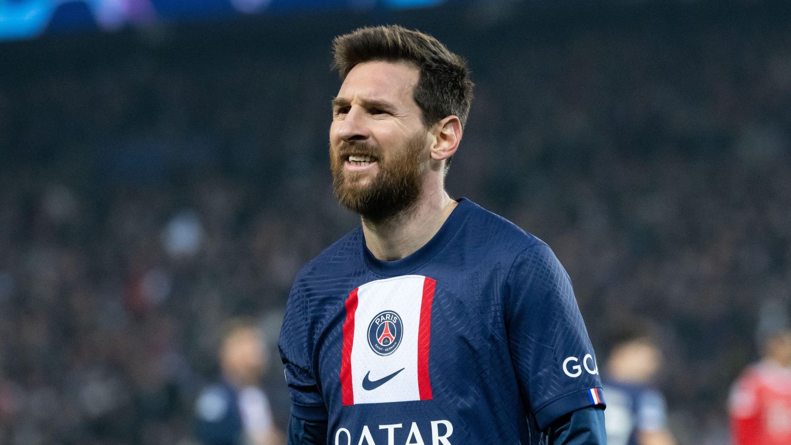 Messi ‘in talks’ over ₤ 320m offer to sign up with Ronaldo as PSG reach decision on World Cup winner’s agreement