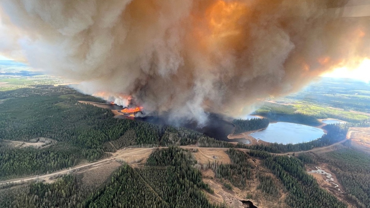 Canada’s Alberta reveals state of emergency situation over wildfires