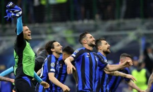 Martinez deals knockout blow as Inter reach Champions League last