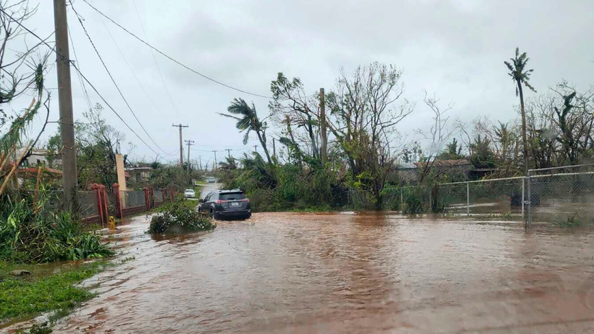 Hurricane Mawar proceeds however leaves lots of in Guam without power