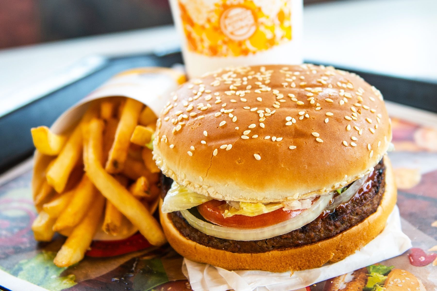 Hamburger King Fans Can Pick Up a Free Hamburger This Weekend– Here’s How