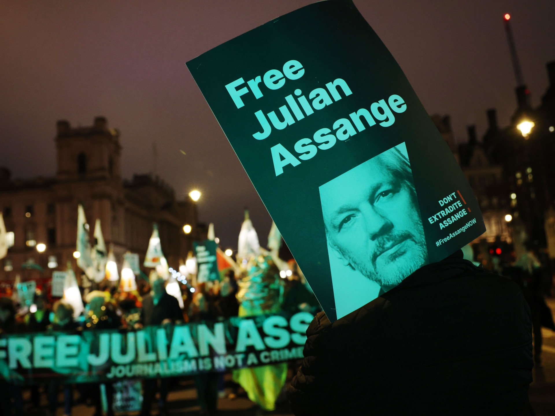 Julian Assange: Extradition or Freedom?