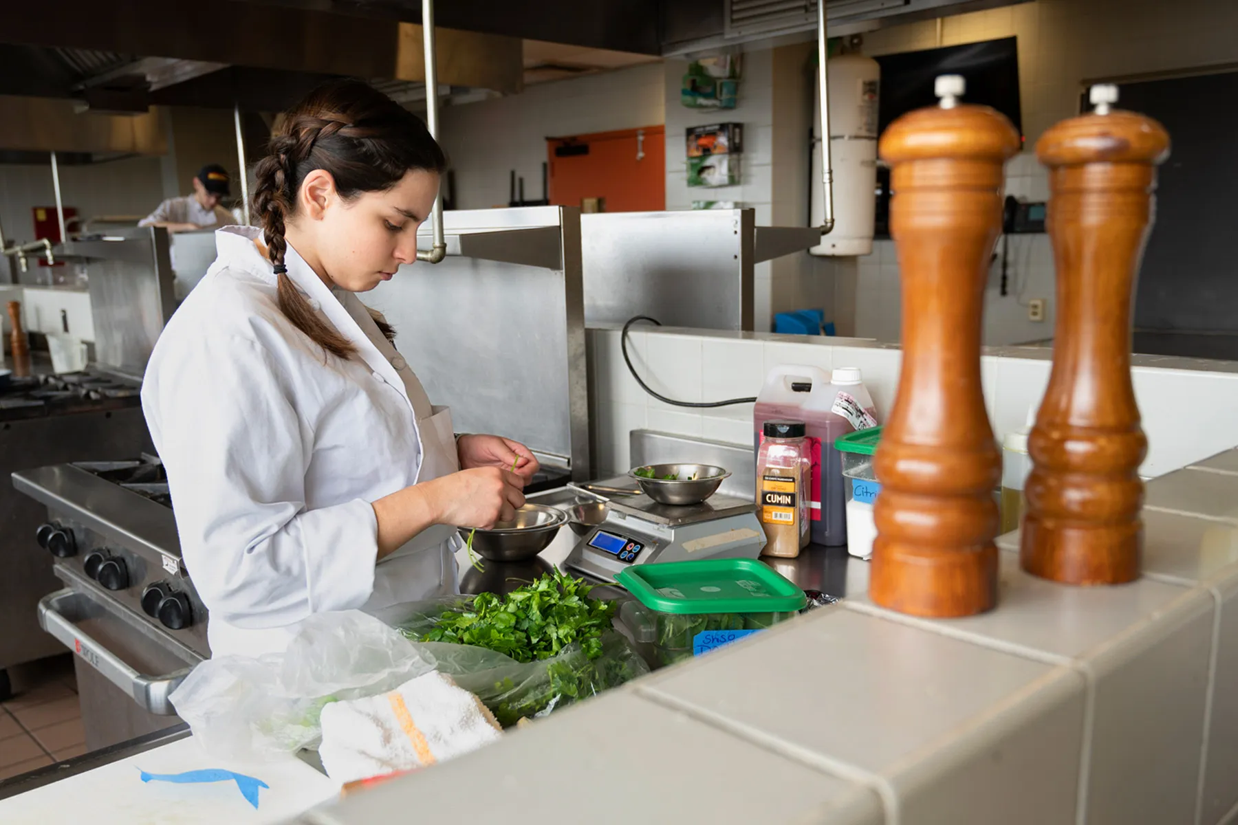 Making Medicine from ‘Carrot Dust’: The Chefs and Scientists Cooking Up New Ways to Feed United States