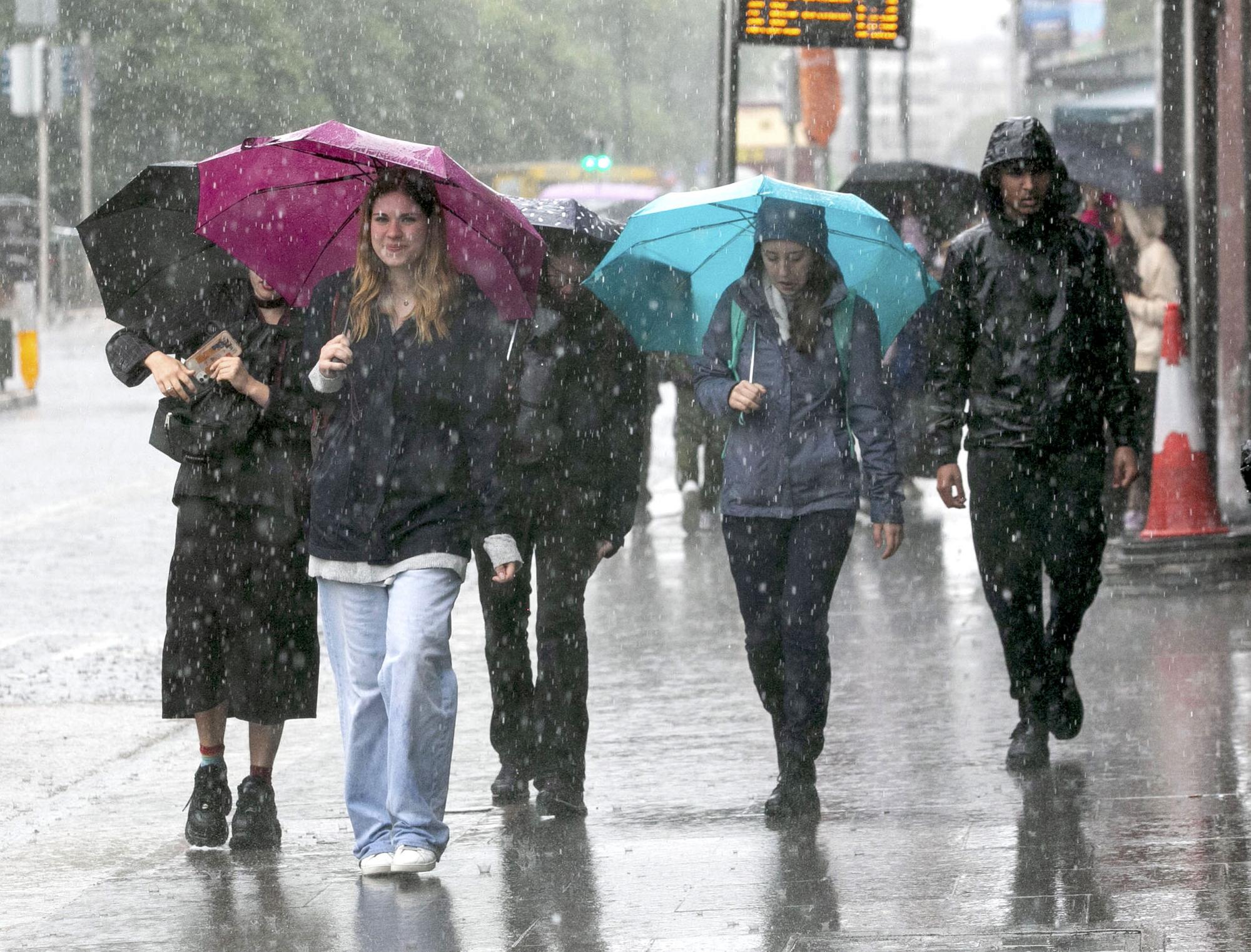 Ireland weather condition: thunderstorm caution for 11 counties this afternoon– Met Éireann