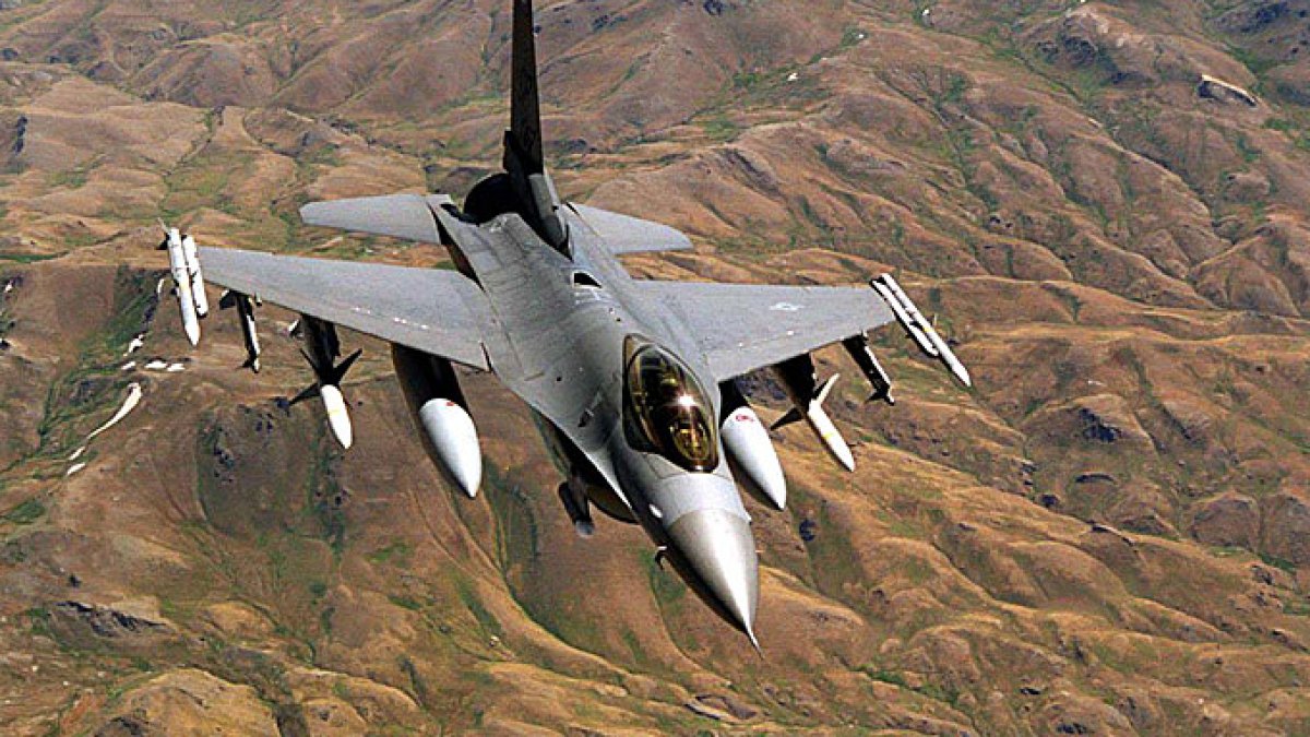 United States to send out F-16 fighter jets to Gulf in the middle of Iran shipping stress