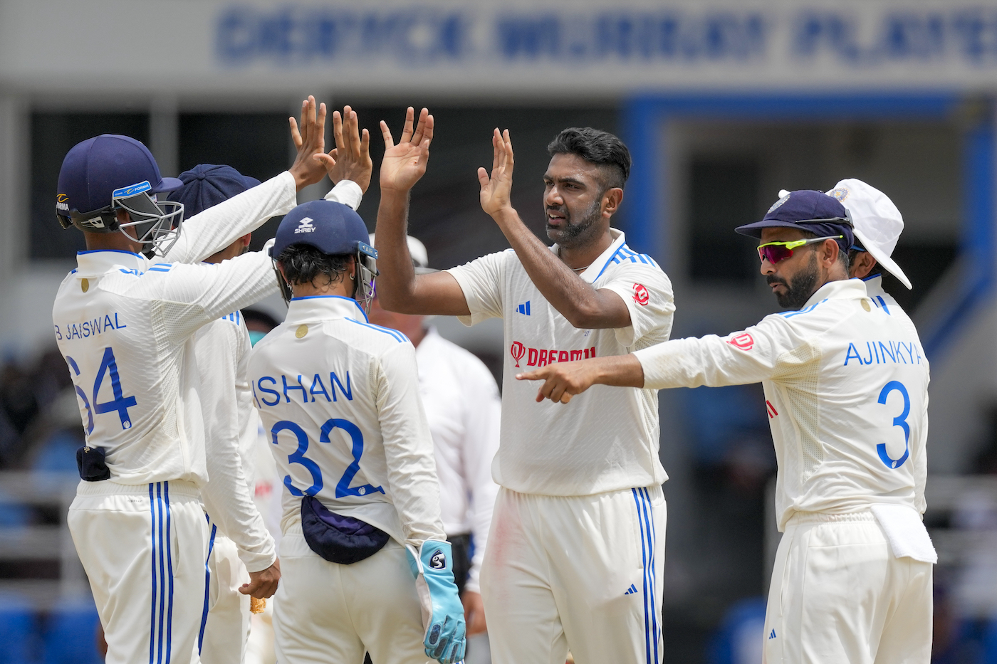 Brathwaite and Athanaze make India labour on attritional 3rd day