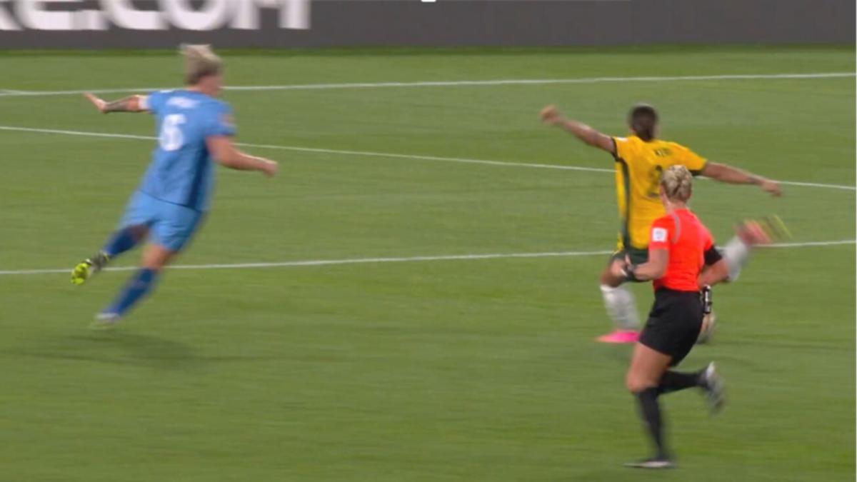 New angle of Sam Kerr’s objective in FIFA Women’s World Cup semi-final versus England discovers missed out on information