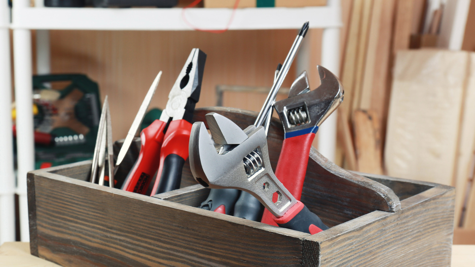 These 5 Garage Lifehacks Will Leave You With A Lot More Space