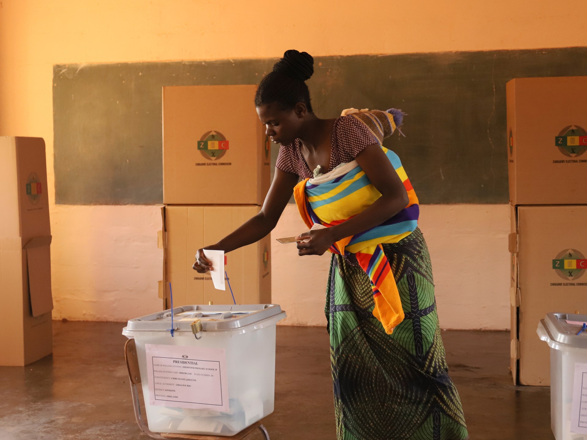 Pictures: Zimbabwe votes as President Mnangagwa looks for a 2nd term