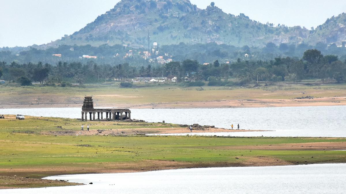 A weak southwest monsoon paints a cloudy image for Karnataka