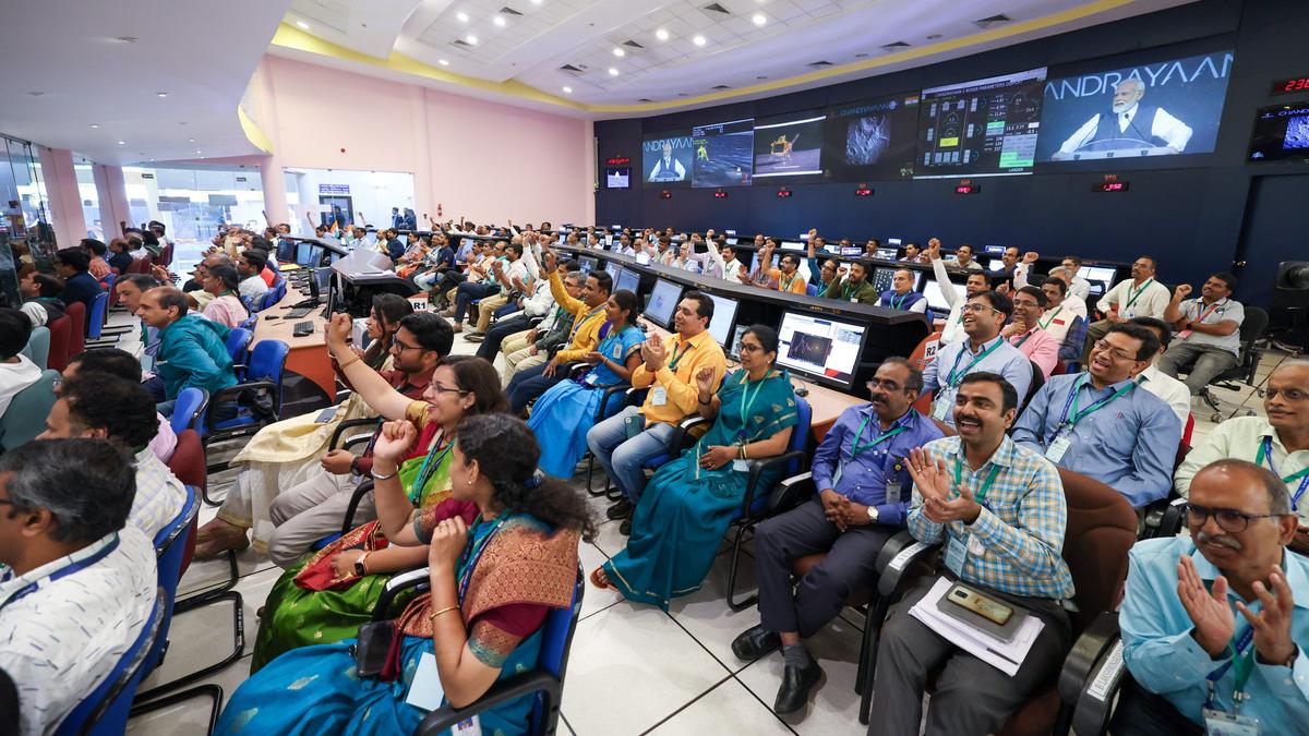 The sky is not the limitation: penetrating the minds of researchers related to ISRO