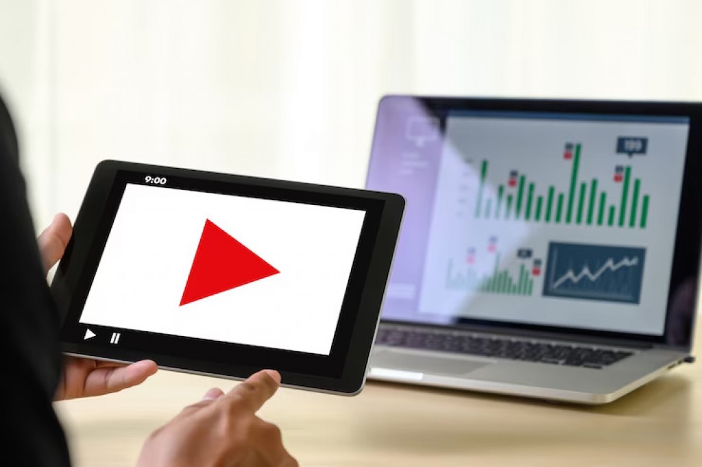 Promote YouTube Videos with Music Promotion Club to Create a Successful Career