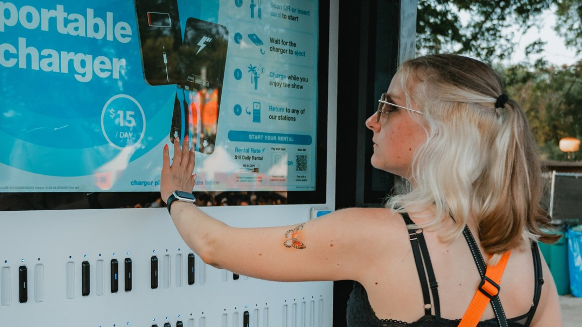 Live Nation Teams Up with FUZE Technology to Provide More Charging Stations at Shows