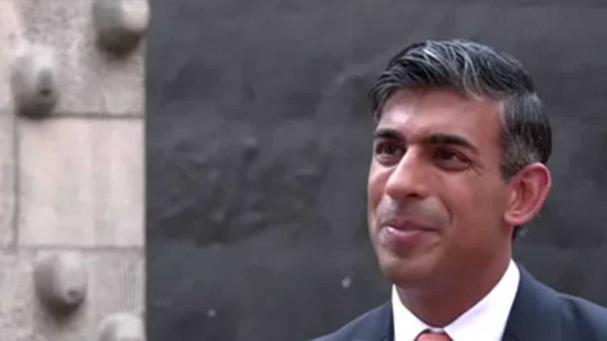 UK PM Rishi Sunak, spouse Akshata to go to Akshardham temple in Delhi on Sunday