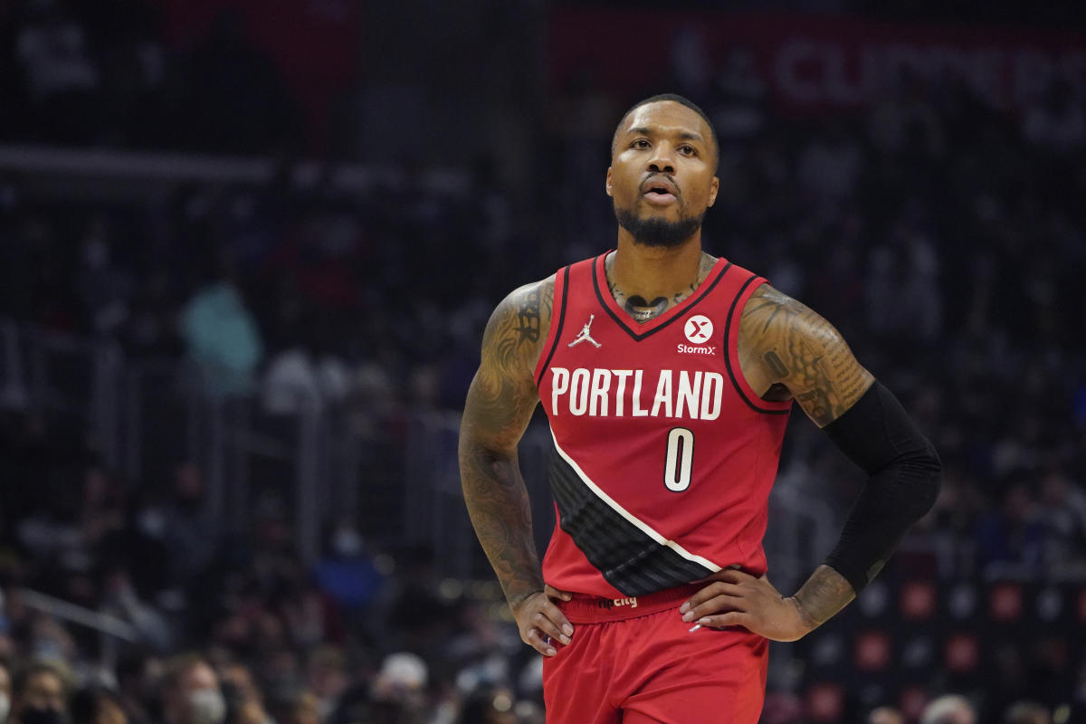 Report: Damian Lillard will just report to training school in Miami or Portland