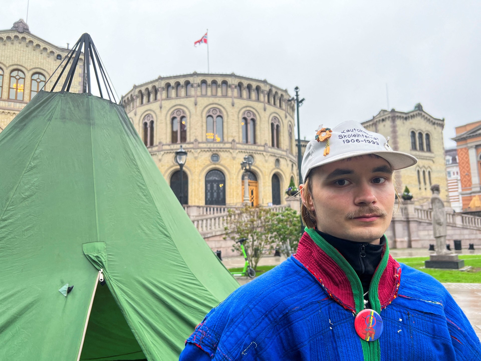 Sami activist demonstrations in front of Norwegian parliament over wind turbines