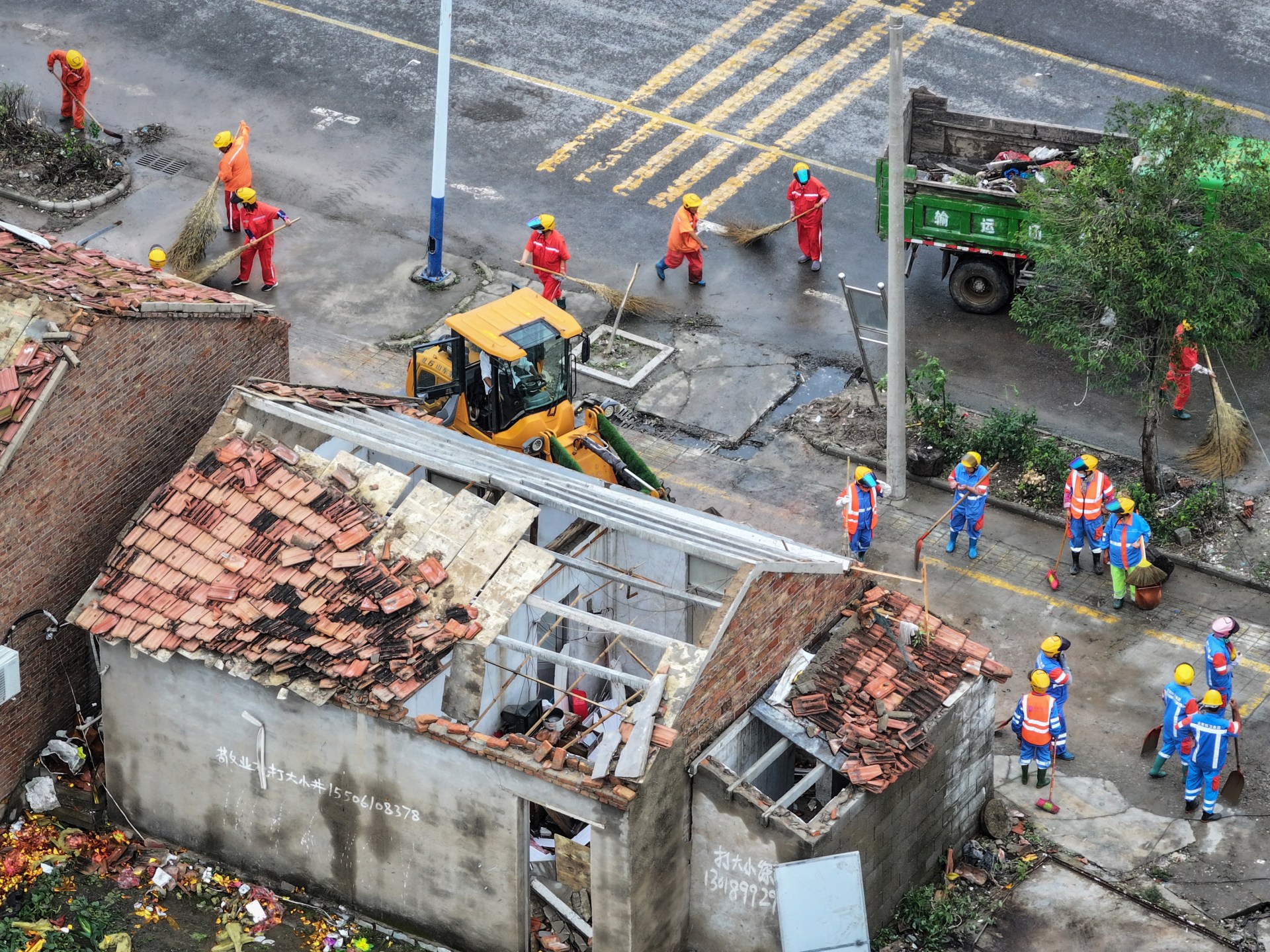 China cautions of more bad weather condition after 5 individuals eliminated in twister