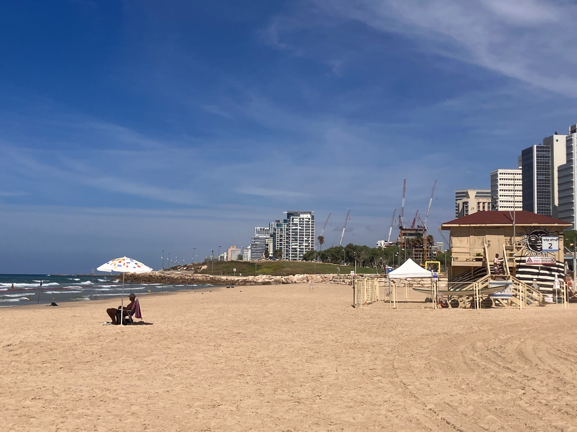 Buzzing Tel Aviv’s streets empty, as Israel-Hamas dispute intensifies