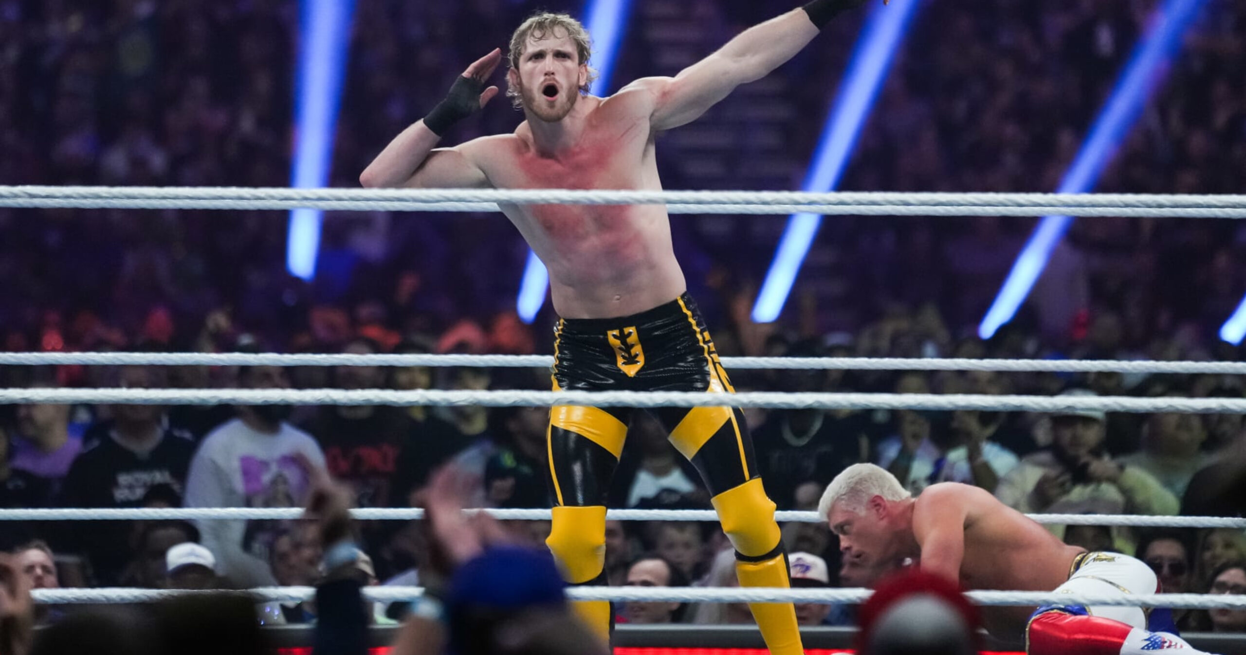 Rey Mysterio Announces Logan Paul’s Return to WWE for SmackDown After Challenge