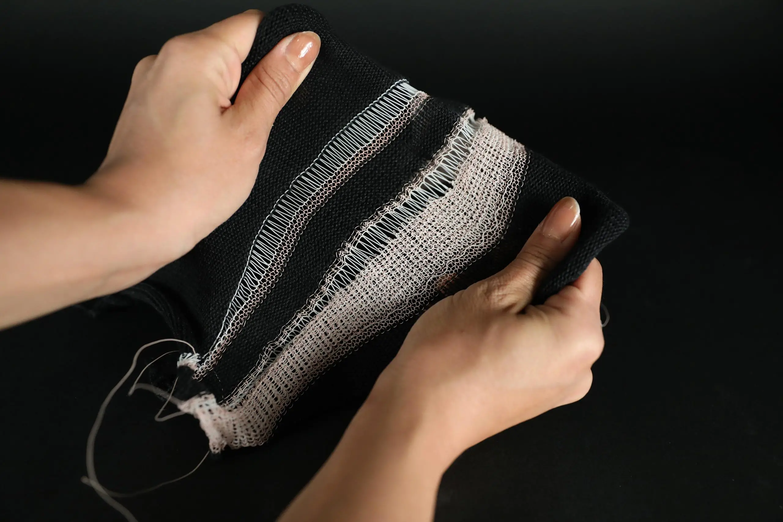 MIT’s FibeRobo: Revolutionary Shape-Shifting Fiber Can Produce Morphing Fabrics