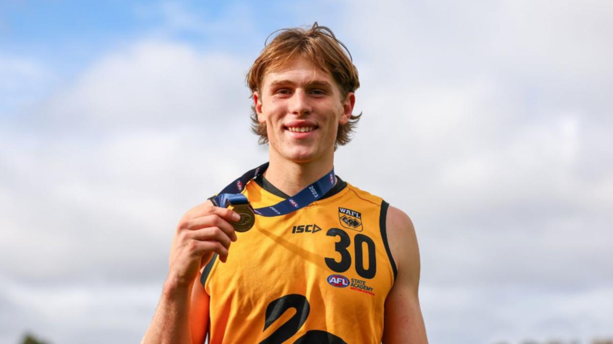 Adelaide Crows explode West Coast’s AFL draft strategies and select WA skill Daniel Curtin