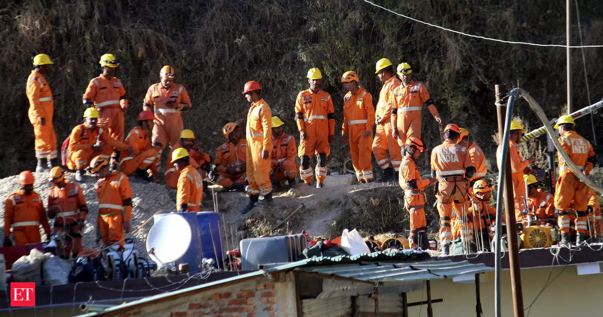 Silkyara tunnel: Rescuers utilize hand-held drills to totally free 41 employees caught for over 2 weeks