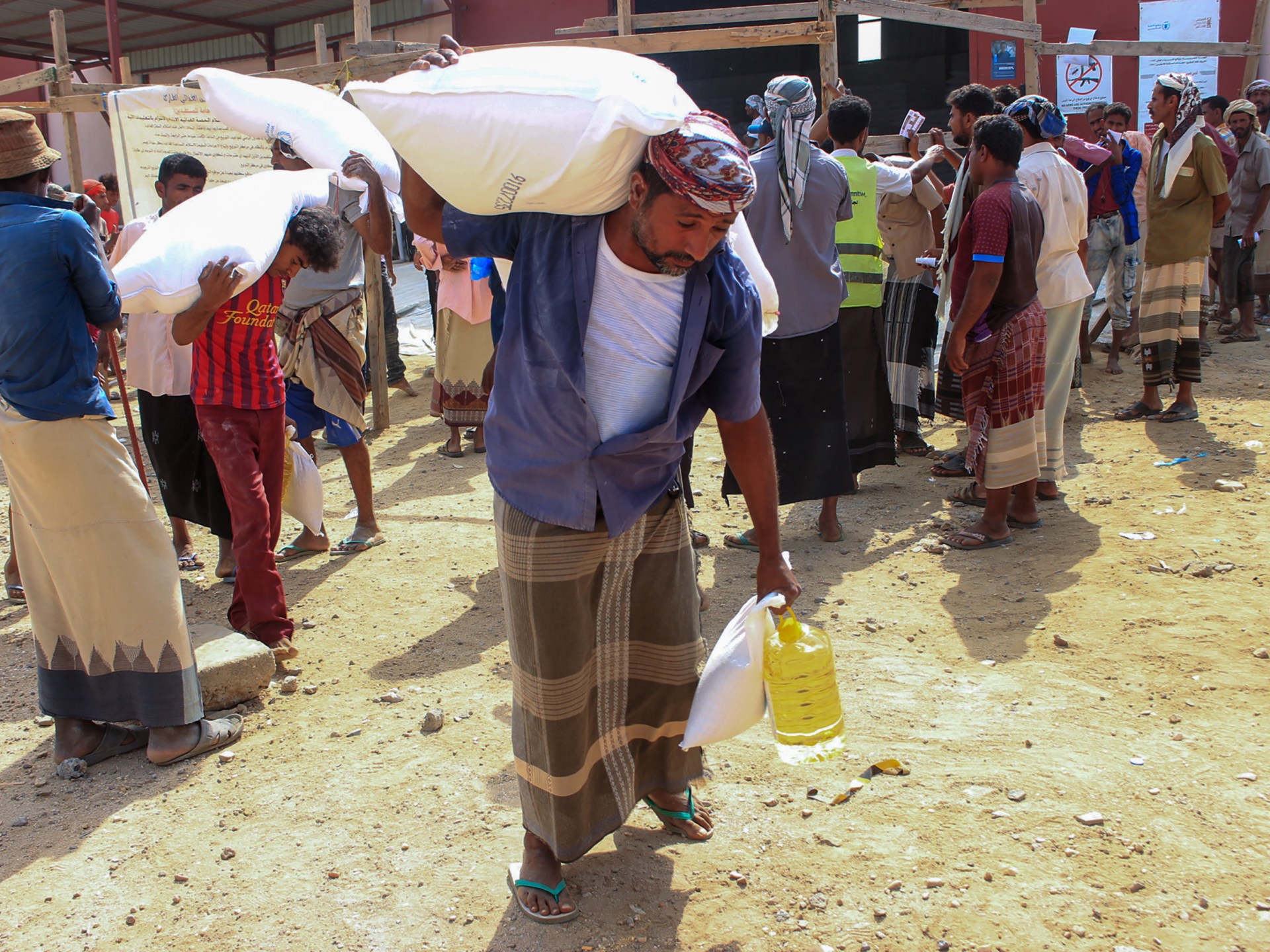 WFP suspends food circulation in Houthi-controlled locations of Yemen