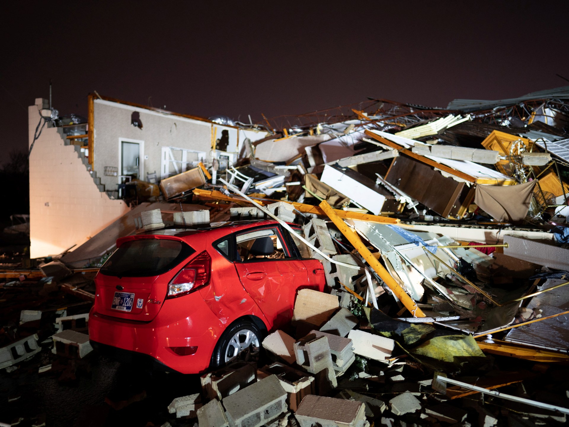 Lethal twisters sweep through United States state of Tennessee