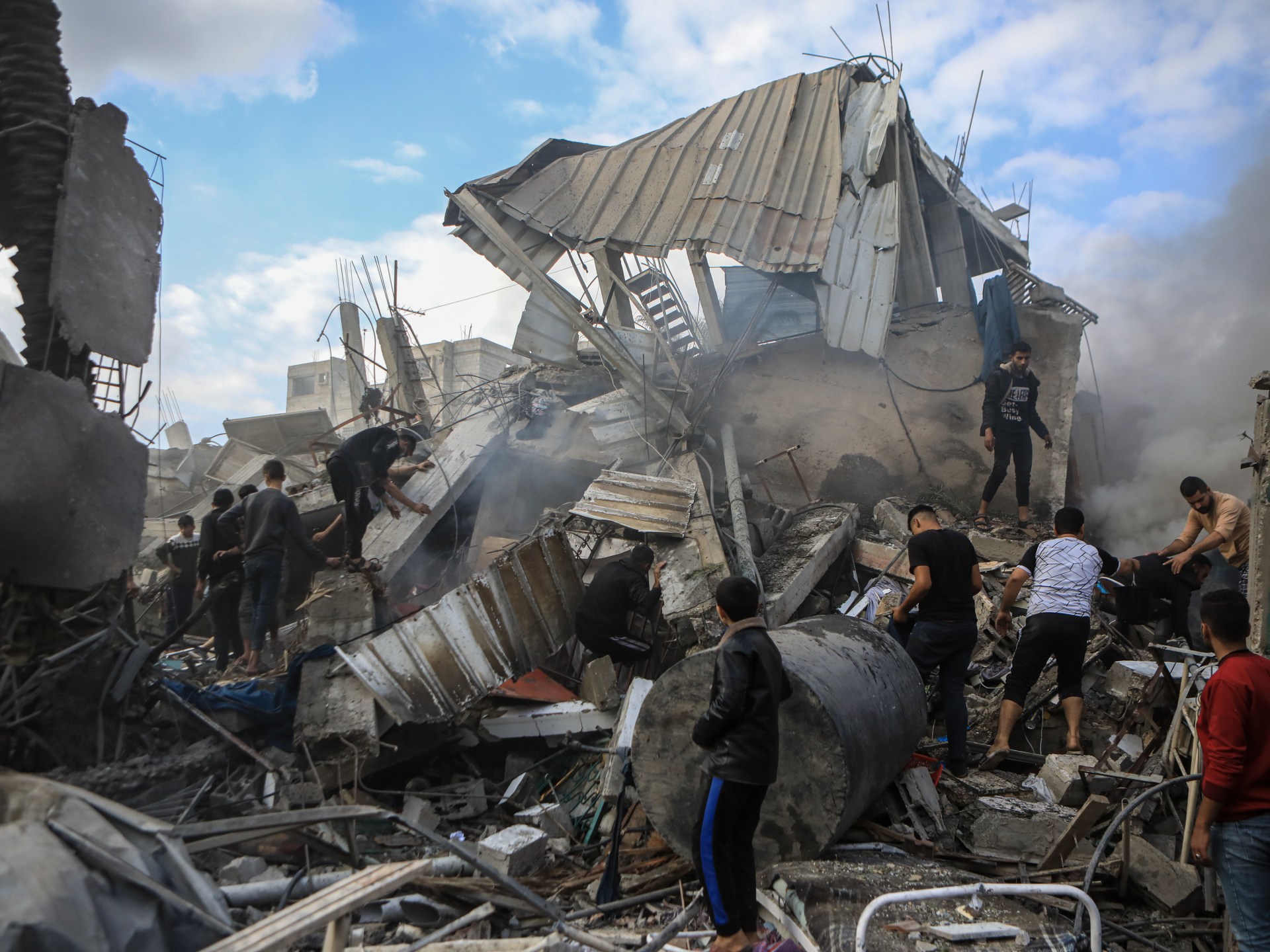 Israeli air attack on property home in Rafah eliminates 4 Palestinians