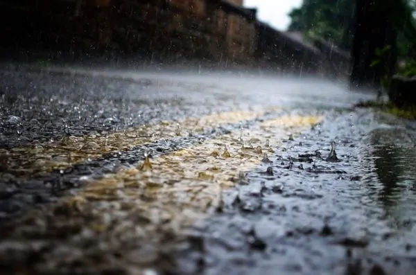 Enchentes e contaminação: como abordar as doenças causadas pela água?