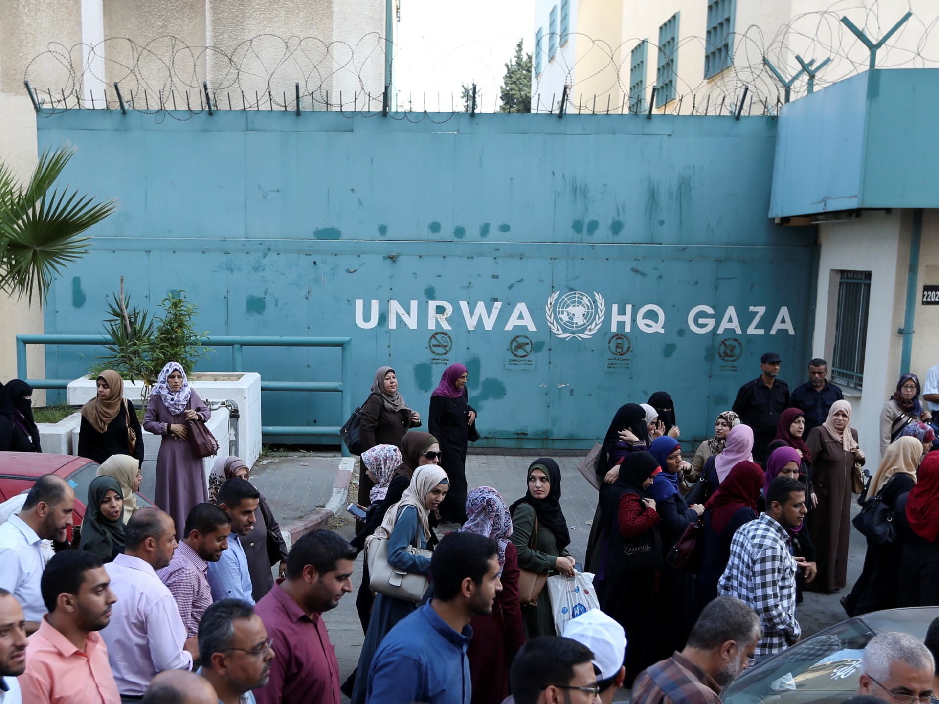 Israeli strikes eliminate UN personnel, more than 70 of his prolonged household in Gaza