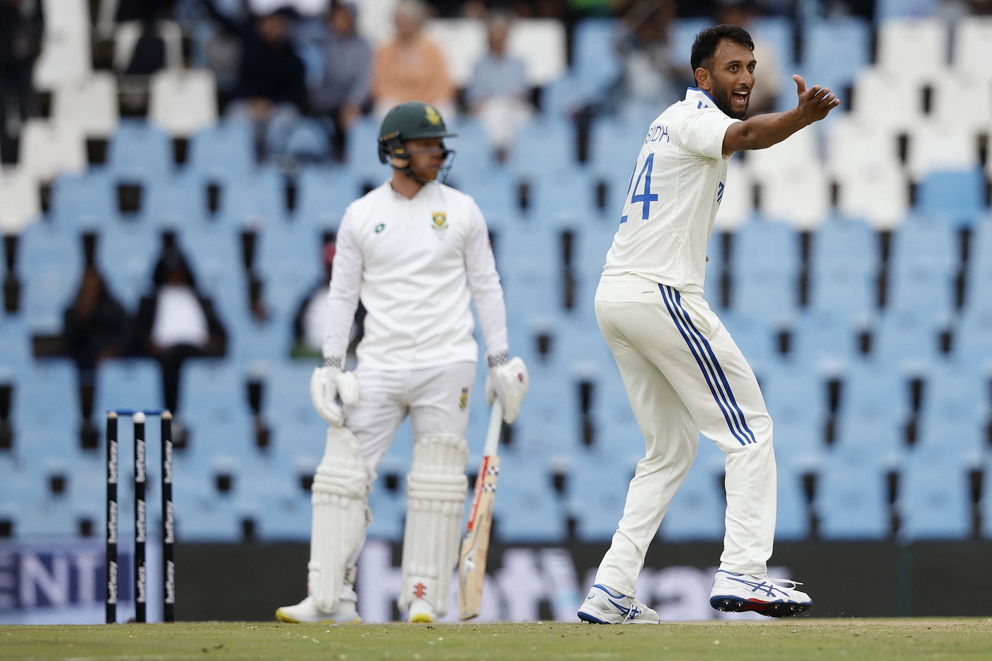 Rohit backs under-fire bowlers after three-day loss in Centurion