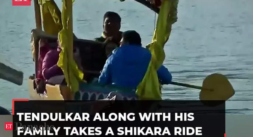 Sachin Tendulkar together with his household takes a Shikara trip in Srinagar’s Dal Lake