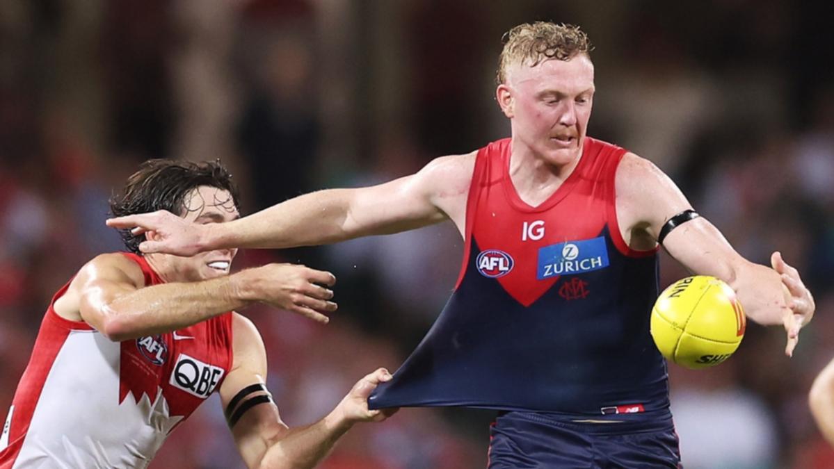 Melbourne coach provides decision on ‘common’ Clayton Oliver after return video game