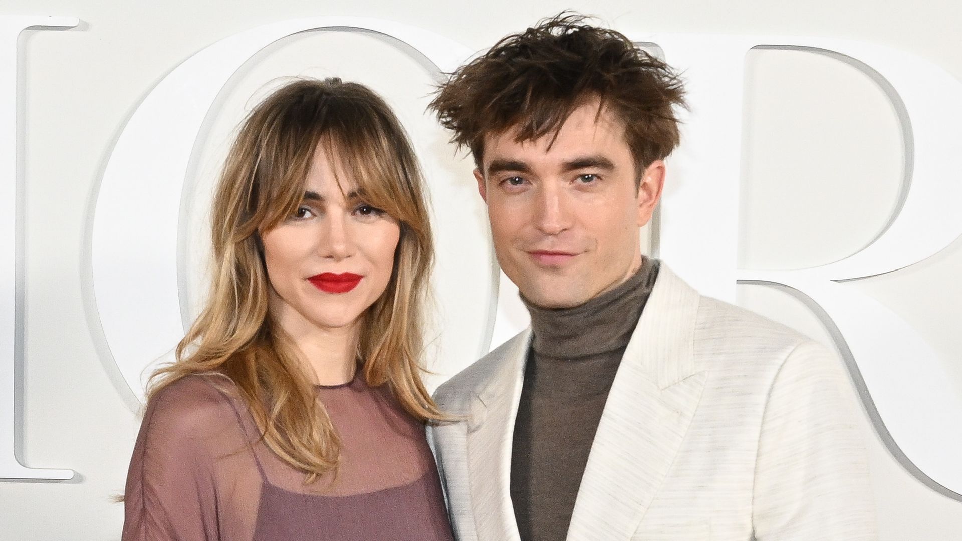 Suki Waterhouse and Robert Pattinson welcome very first kid: report