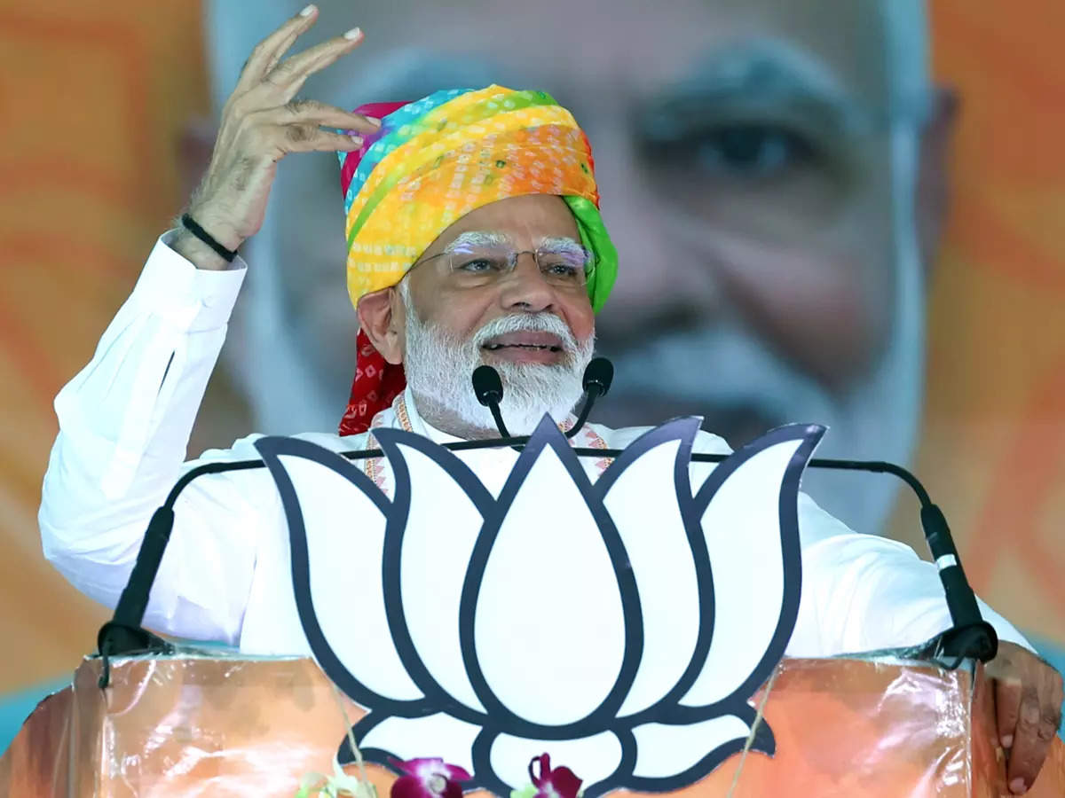 Congress will offer your wealth to moles, those who have more kids: PM Modi in Rajasthan