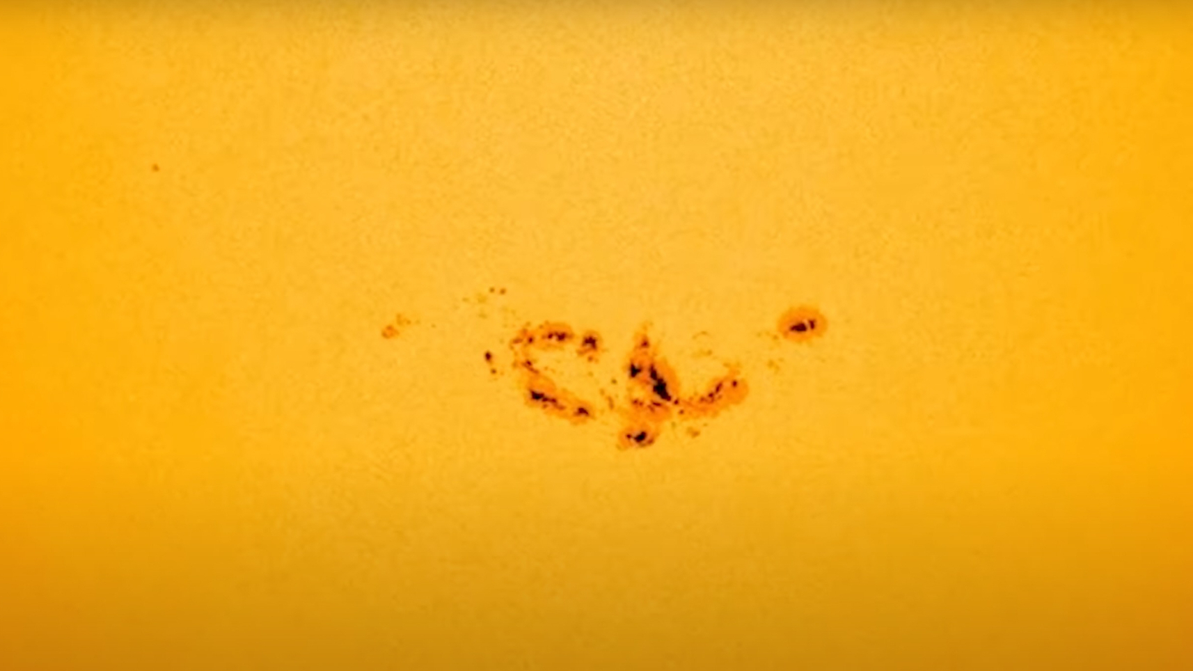 See beast flare-spewing sunspot grow to be 15 times larger than Earth (video)