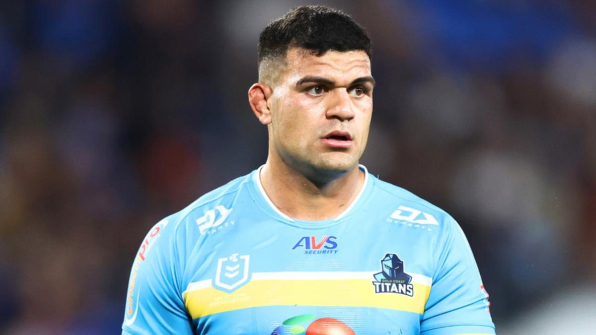 David Fifita to stick with Gold Coast Titans beyond 2024 in sensational backflip