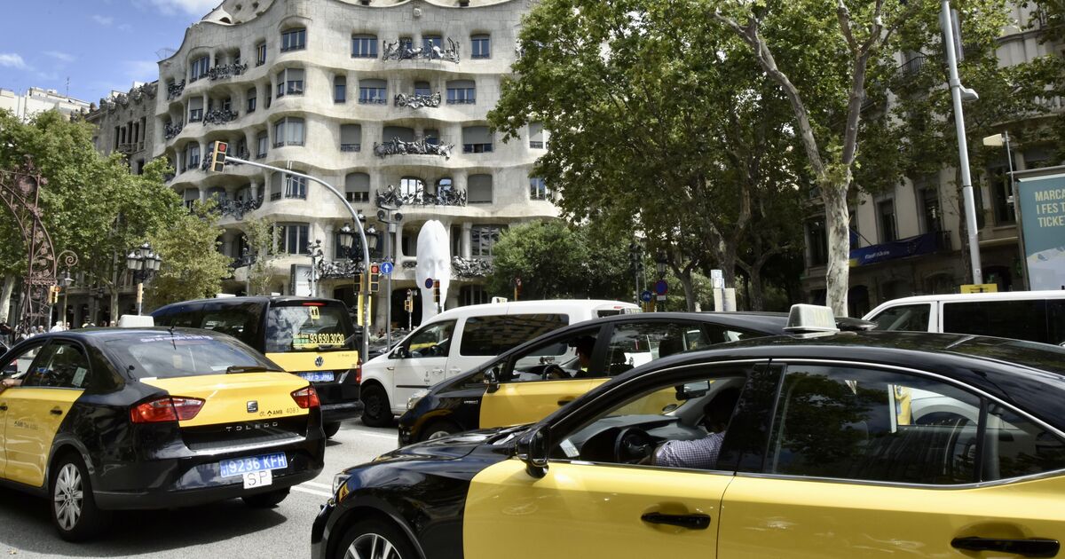 Barcelona traveler caution as cab driver set to trigger turmoil