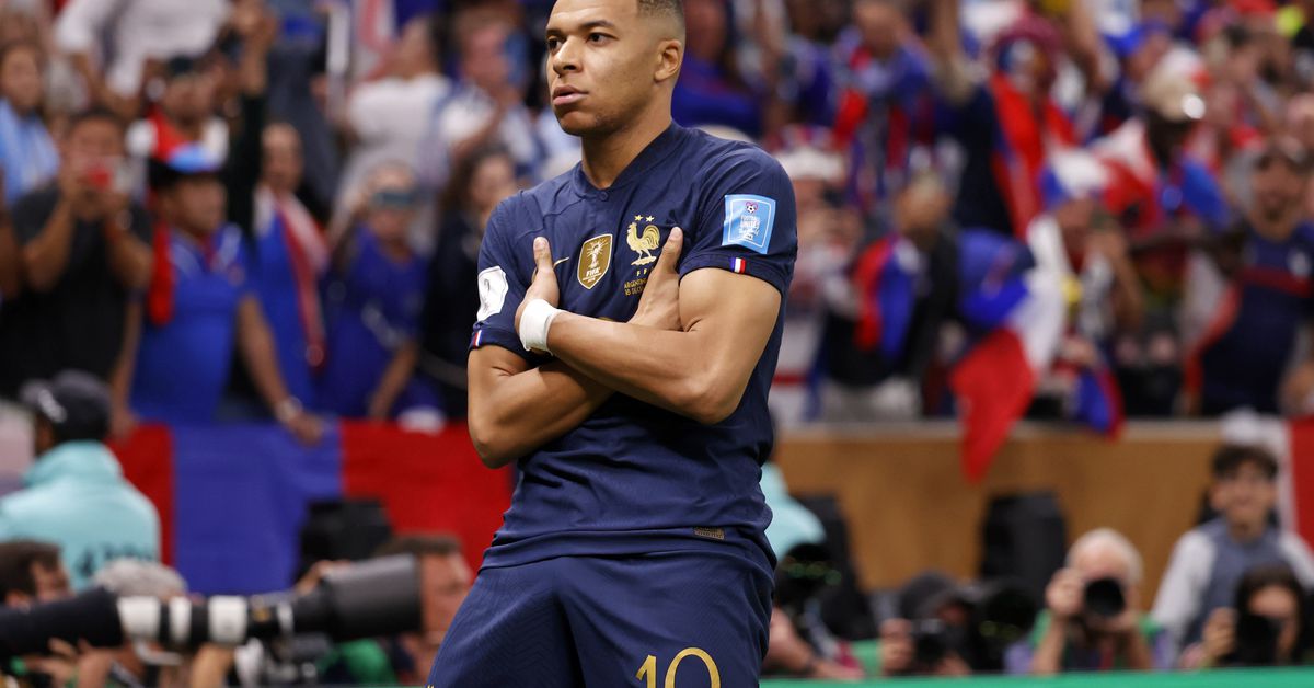 Kylian Mbappe formally signs up with Real Madrid with welcome post, group video