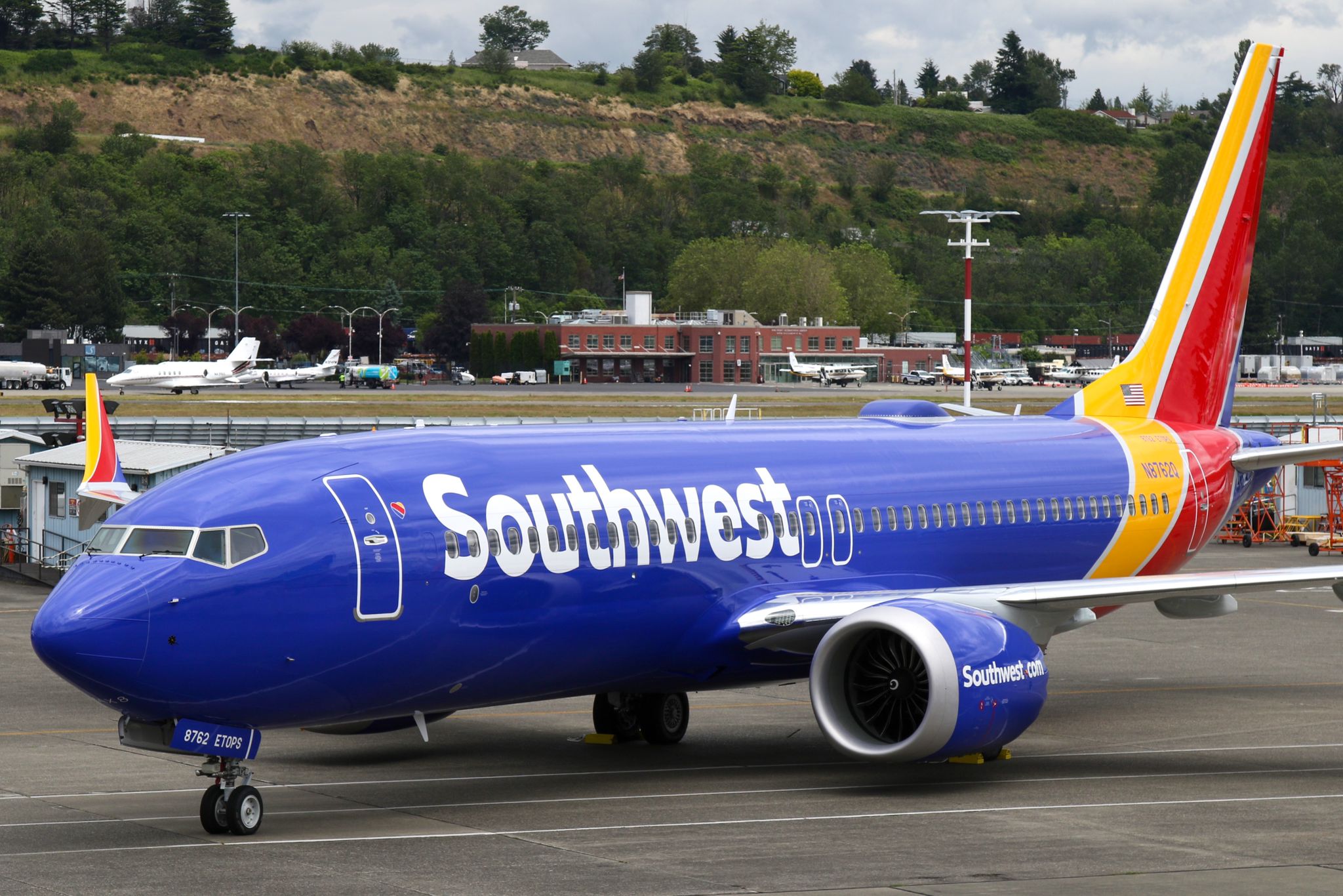 FAA examining after Southwest aircraft drops to ‘within 400ft’ of Pacific Ocean