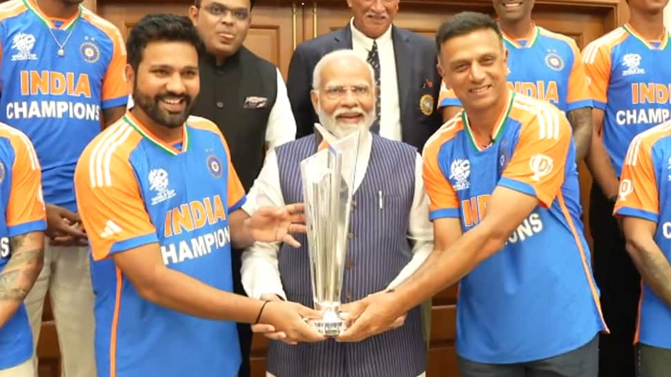 Group India Meets PM Narendra Modi In Delhi For Breakfast To Celebrate T20 World Cup Title Win