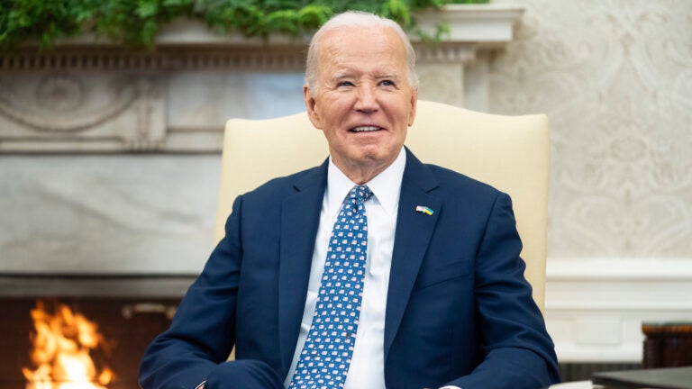 Biden’s medical professional supposedly met leading neurologist at White House