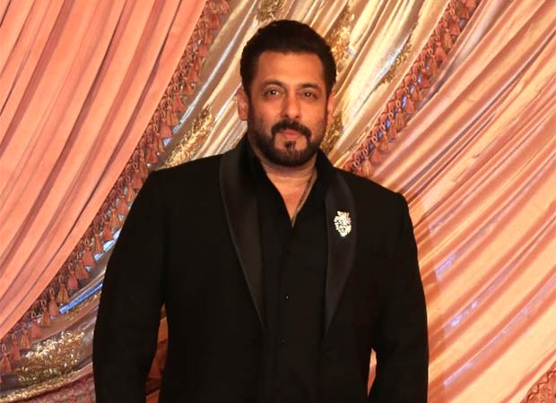 Salman Khan sets the phase on fire at Anant Ambani’s sangeet with electrifying efficiency, Ranveer Singh dances to No Entry track