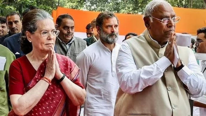 Election of Congress chairperson today… Party MPs will again try to confirm Sonia Gandhi’s name