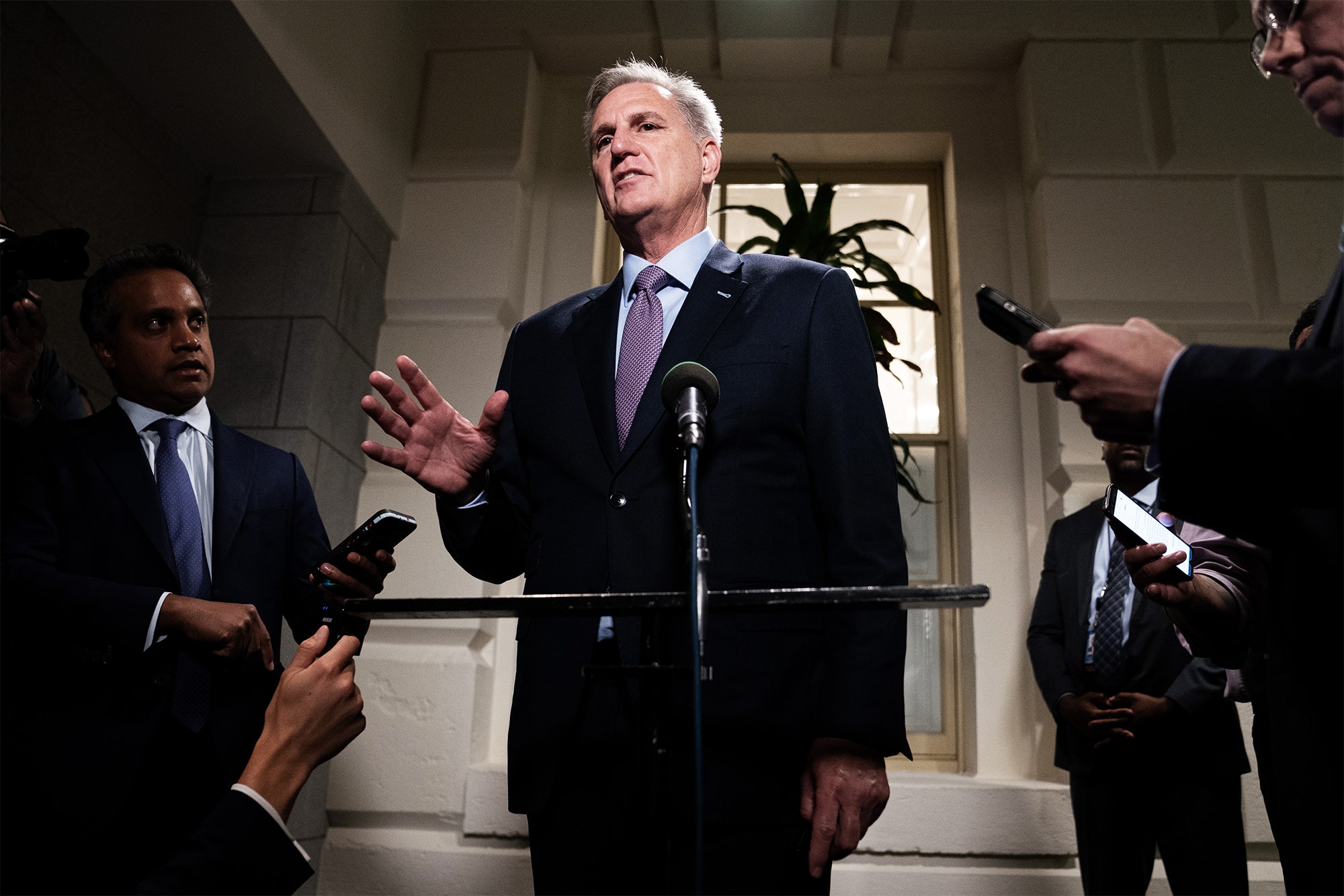 Kevin McCarthy states Trump requires to stop questioning Harris’s crowd sizes