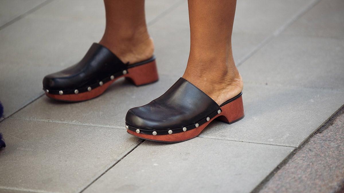 Adiós a los zuecos: Birkenstock lanza el calzado más cómodo y elegante que triunfará entre las mujeres con estilo