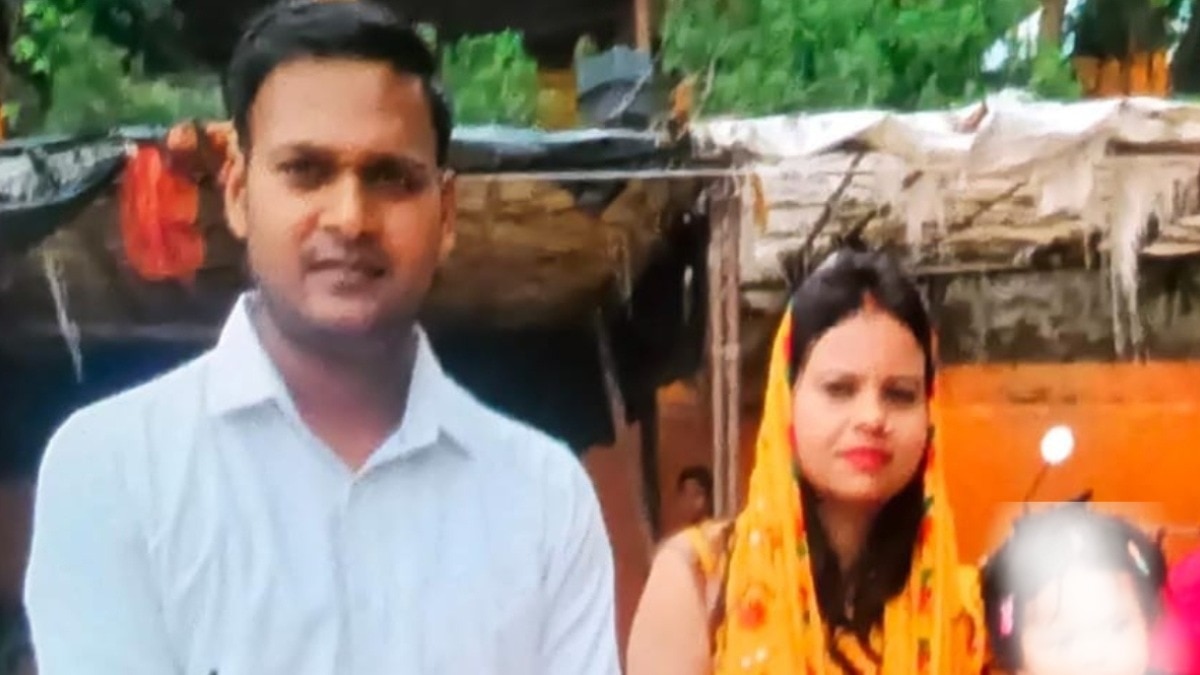 Constable shot himself after killing his wife, admitted in hospital