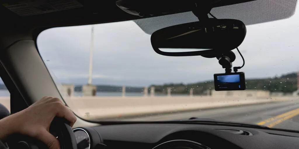 Dashcam catches stunning supposed hit-and-run on Queensland’s Gateway Mwy at Murarrie