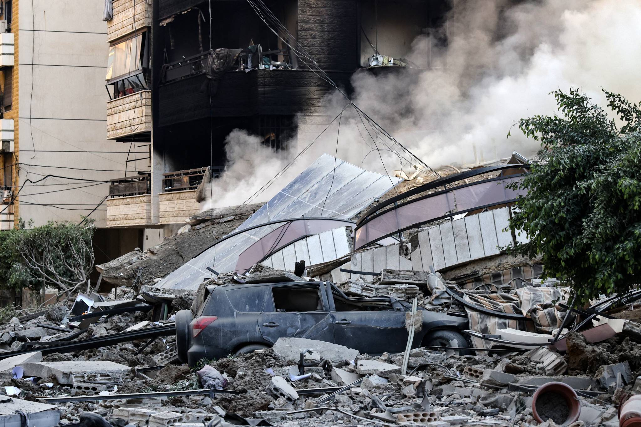 Beirut’s southern suburban areas decreased to debris by Israeli strikes